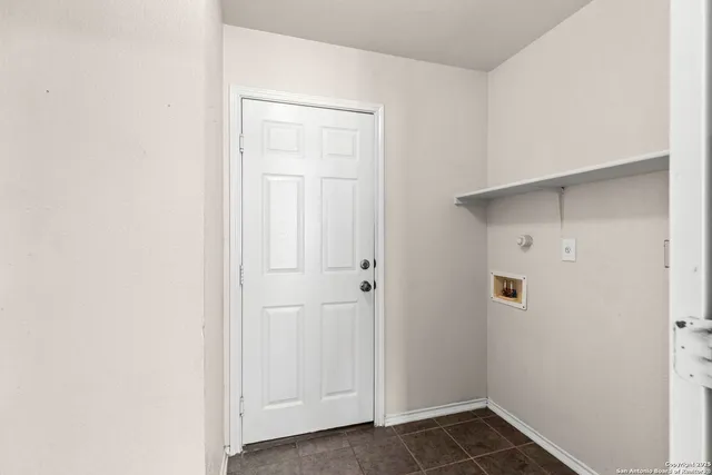 $230,000 | 10132 Villa Del Lago, San Antonio, TX 78245