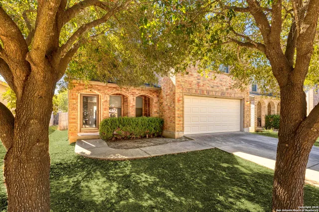 $230,000 | 10132 Villa Del Lago, San Antonio, TX 78245