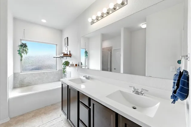 $385,000 | 3905 Alpine Autumn Drive, Austin, TX 78744