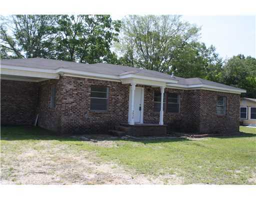 3930 Cypress Street Moss Point, MS 39563 - Photo 1 of 18 Primary Photo
