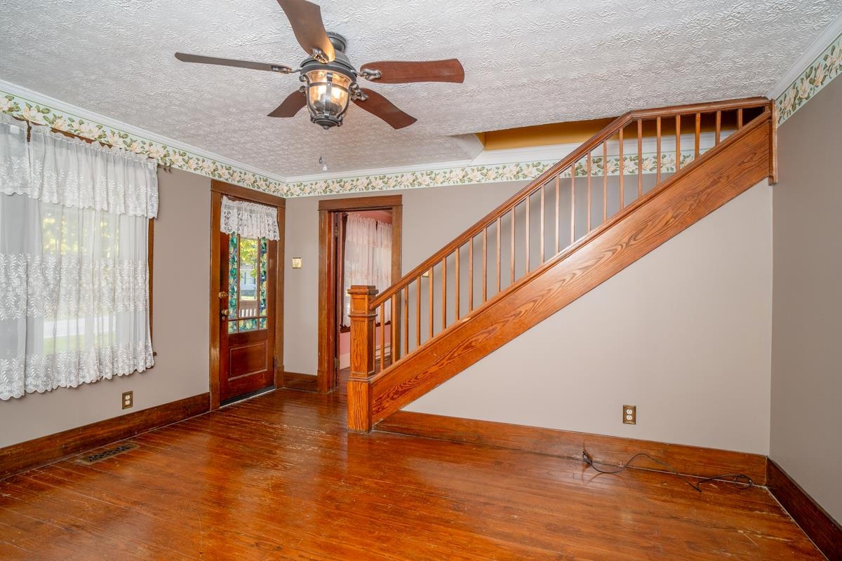 7177 East Point Road Elkton, VA 22827 - Photo 8 of 42 Gallery Image 8