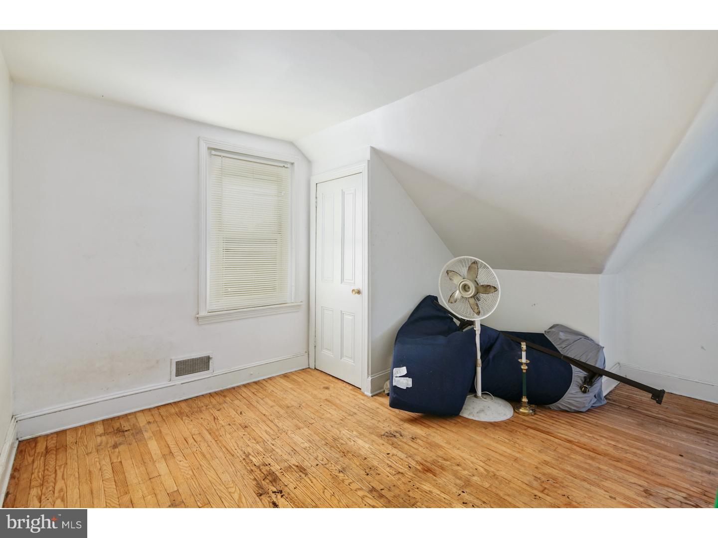 8241 Pine Road Philadelphia, PA 19111 - Photo 19 of 23 Unit #2