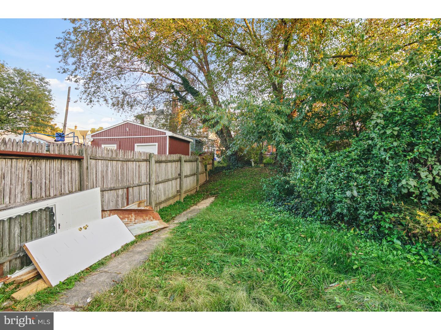 8241 Pine Road Philadelphia, PA 19111 - Photo 22 of 23 Exterior Back