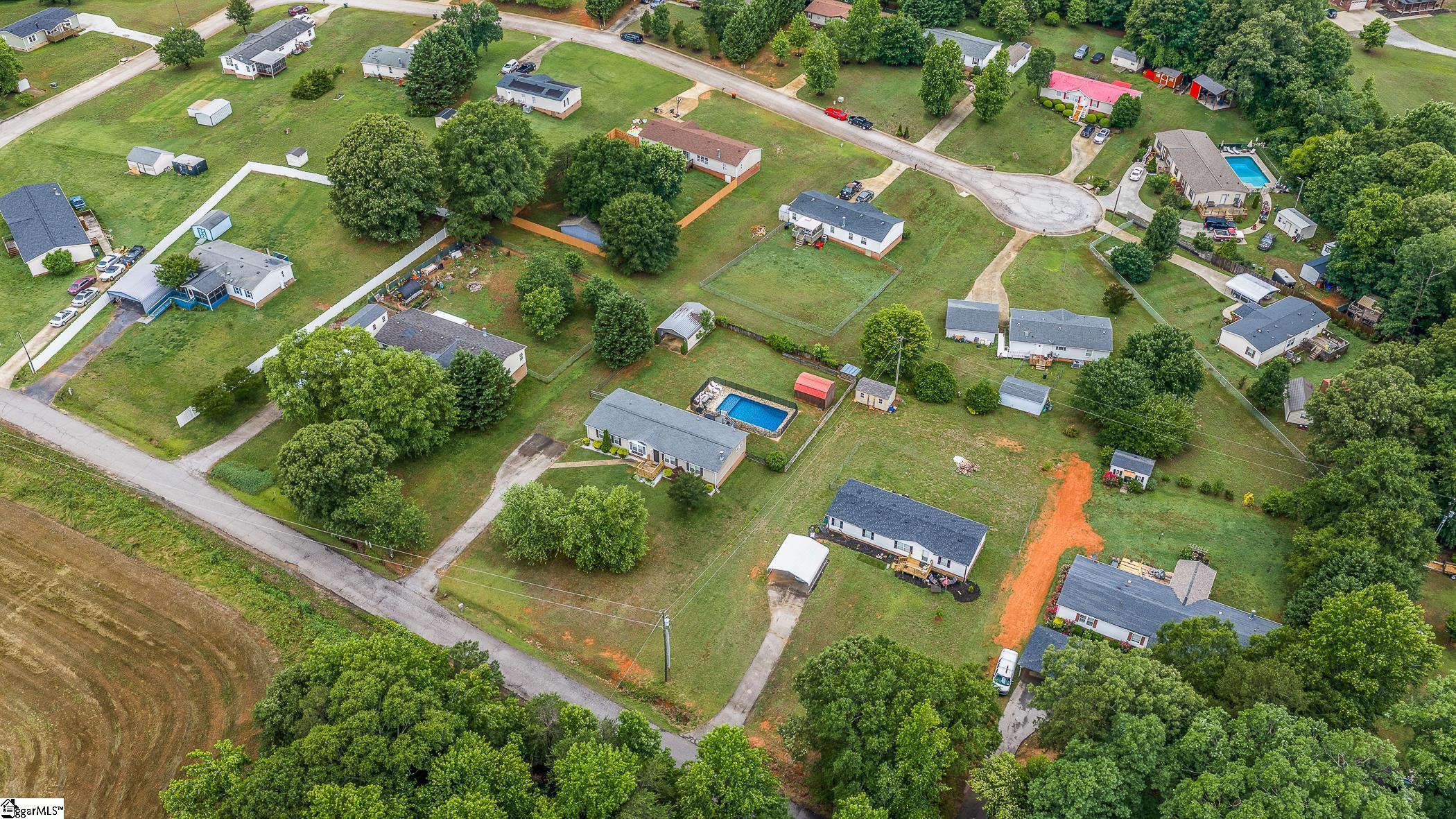 247 Perry Road Greer, SC 29651 - Photo 36 of 41