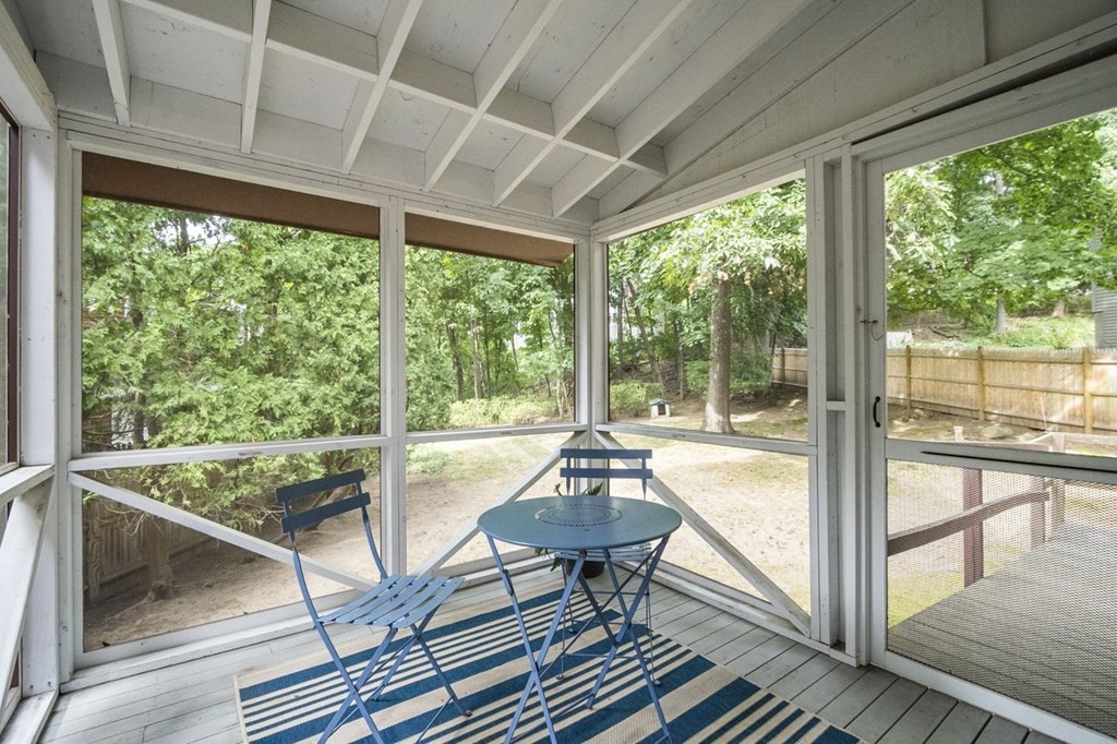 69 Morrison Road West Wakefield, MA 01880 - Photo 21 of 23 Gallery Image 21