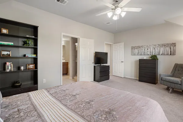 $230,000 | 523 North 1st Street, La Porte, TX 77571