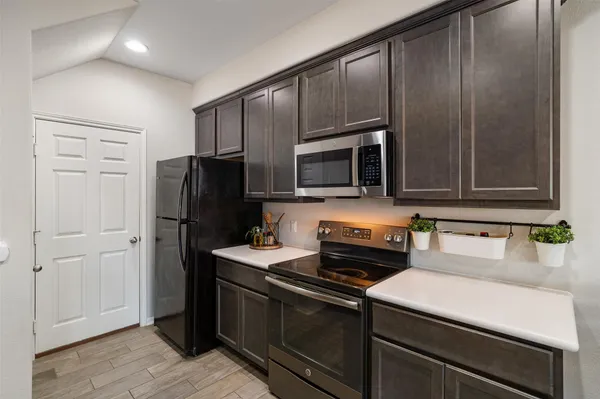 $230,000 | 523 North 1st Street, La Porte, TX 77571