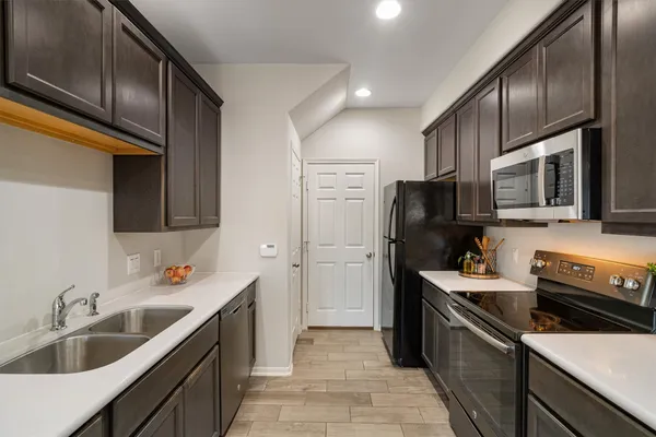 $230,000 | 523 North 1st Street, La Porte, TX 77571