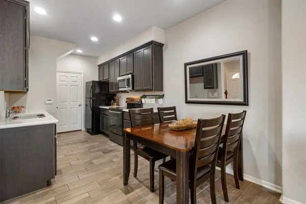 $230,000 | 523 North 1st Street, La Porte, TX 77571