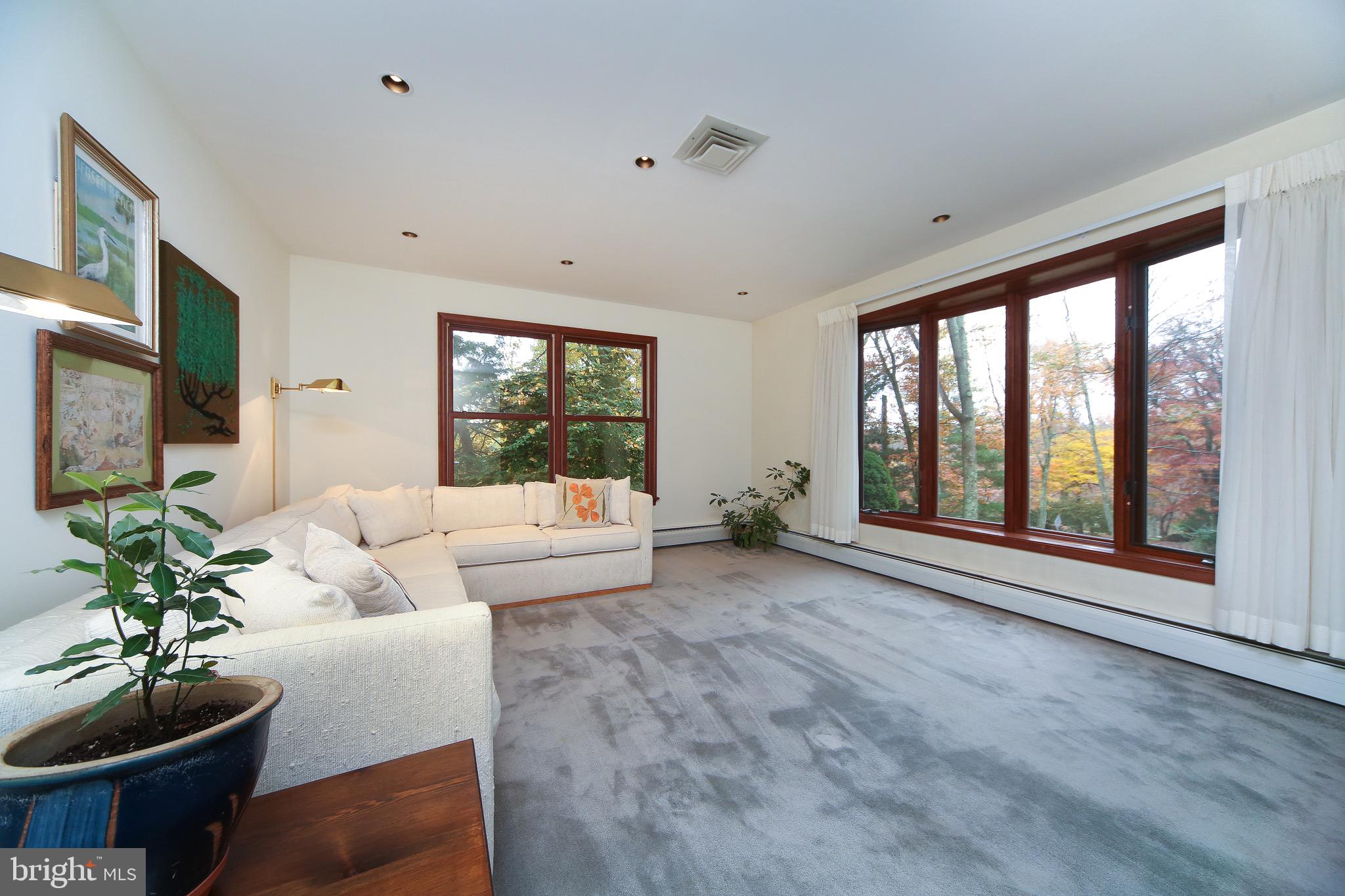 1069 Pebble Hill Road Furlong, PA 18925 - Photo 12 of 25