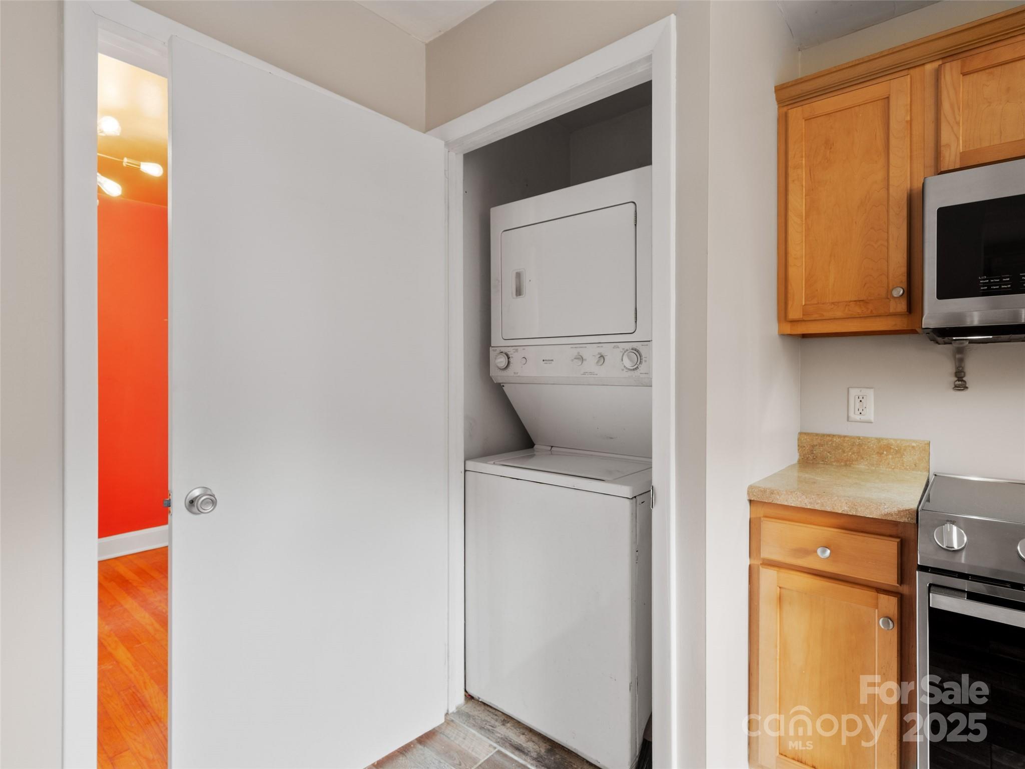 184 London Road Asheville, NC 28803 - Photo 14 of 29