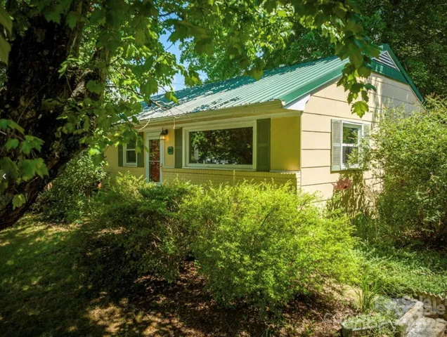 $345,000 | 184 London Road, Asheville, NC 28803