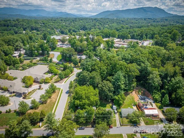 $345,000 | 184 London Road, Asheville, NC 28803