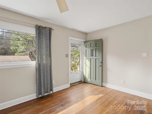 $345,000 | 184 London Road, Asheville, NC 28803