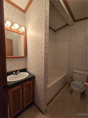 $150,000 | 4228 East Lake Road, Madison, NY 13346