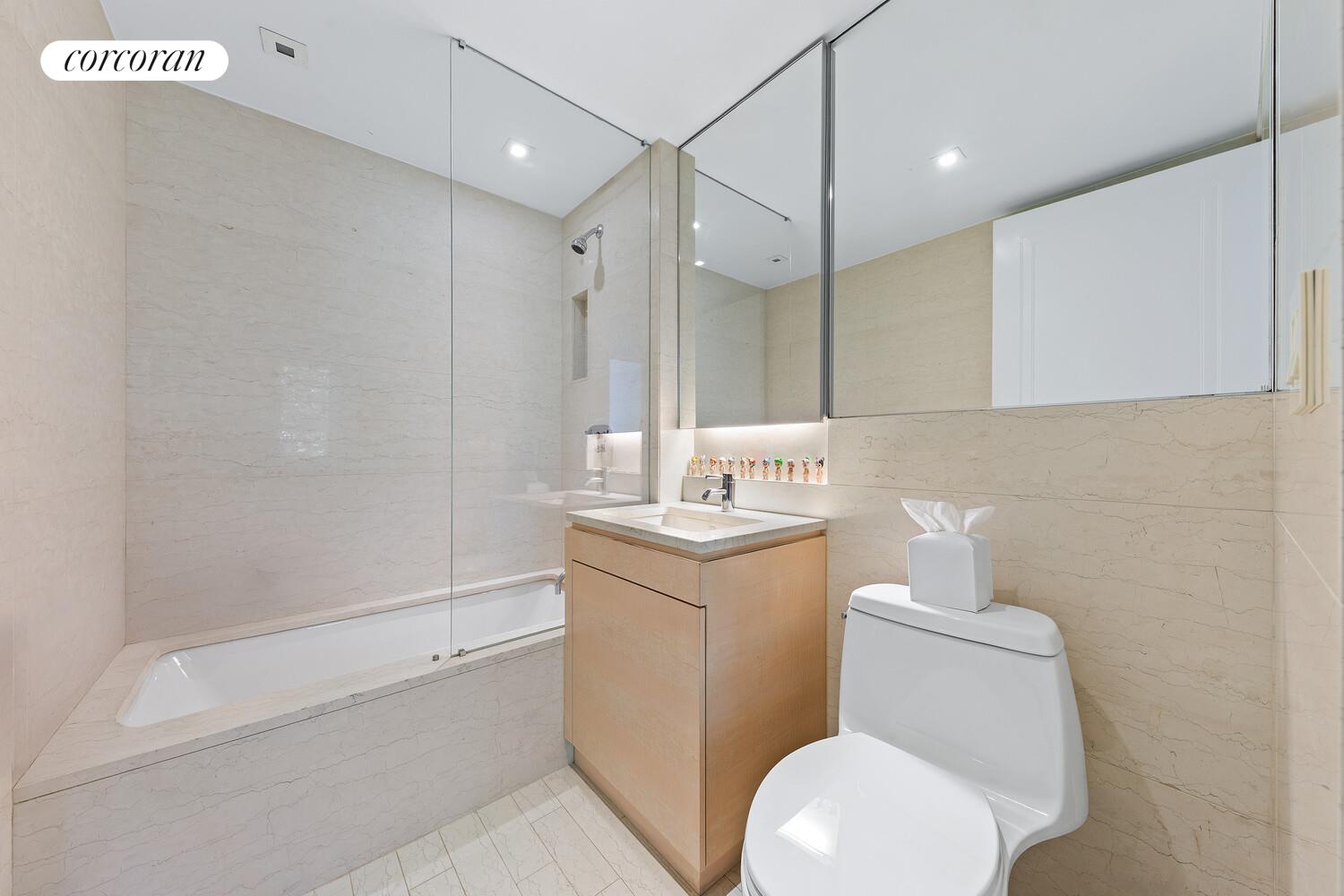 170 East End Avenue, Unit M2 Manhattan, NY 10128 - Photo 14 of 17