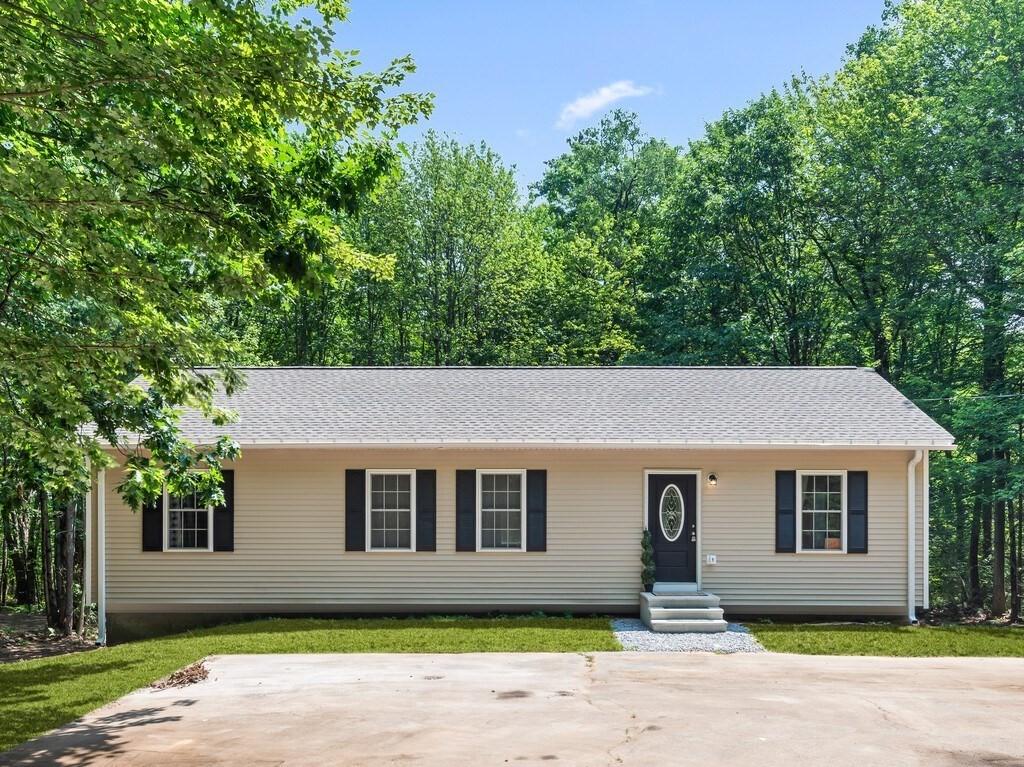 87 Murray Road Ashburnham, MA 01430 - Photo 1 of 41