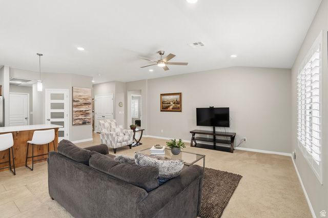 76 330 West Ivins, UT 84738 - Photo 3 of 37