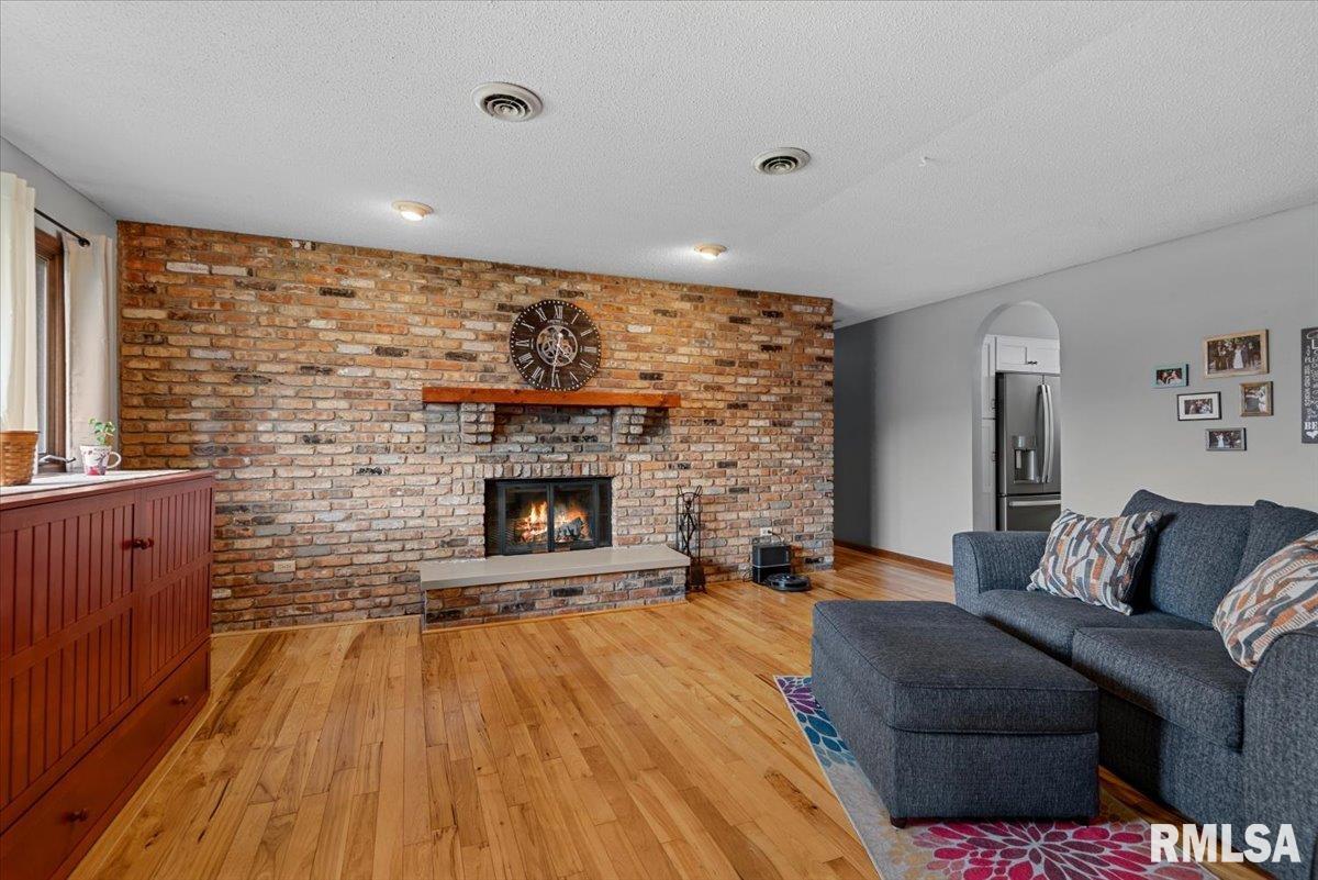 4 Red Oak Lane Springfield, IL 62712 - Photo 9 of 38