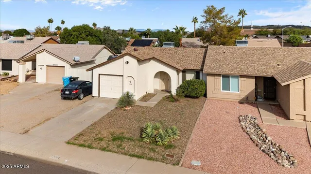 a house view with a outdoor space