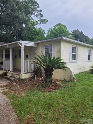 $850 | 204 Holmes Drive, Unit A, Pensacola, FL 32507