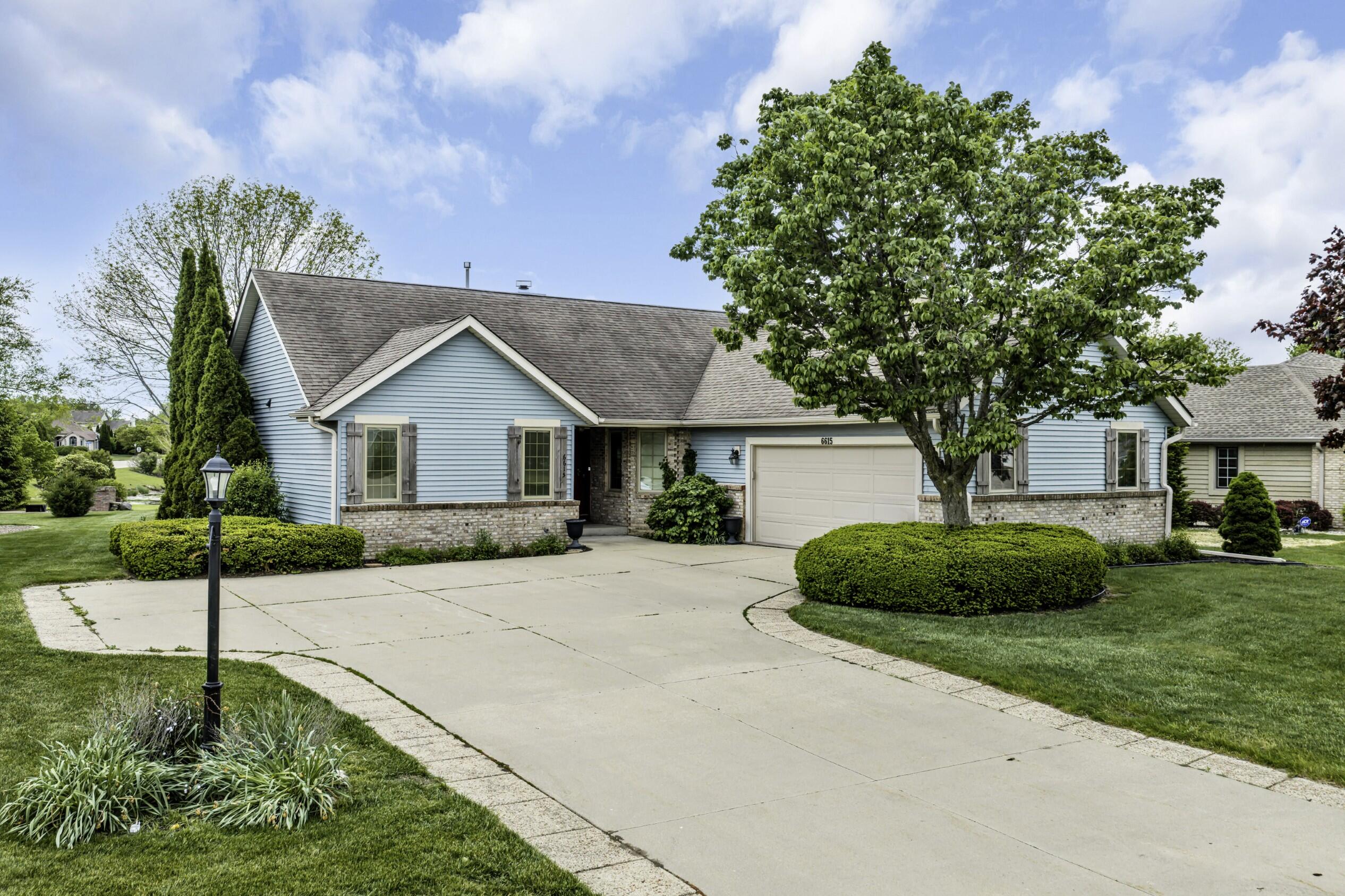 6615 Chesapeake Road Caledonia, WI 53406 - Photo 2 of 30 Main photo