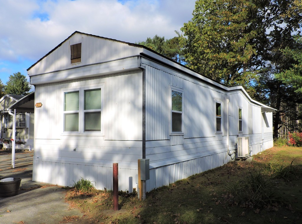 83 Clark Road, Unit 40 Shirley, MA 01464 - Photo 4 of 30 Gallery Image 4