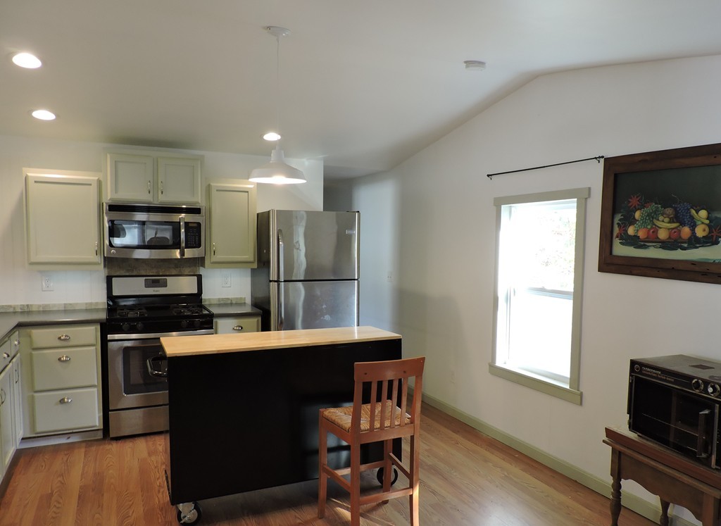 83 Clark Road, Unit 40 Shirley, MA 01464 - Photo 5 of 30 Gallery Image 5