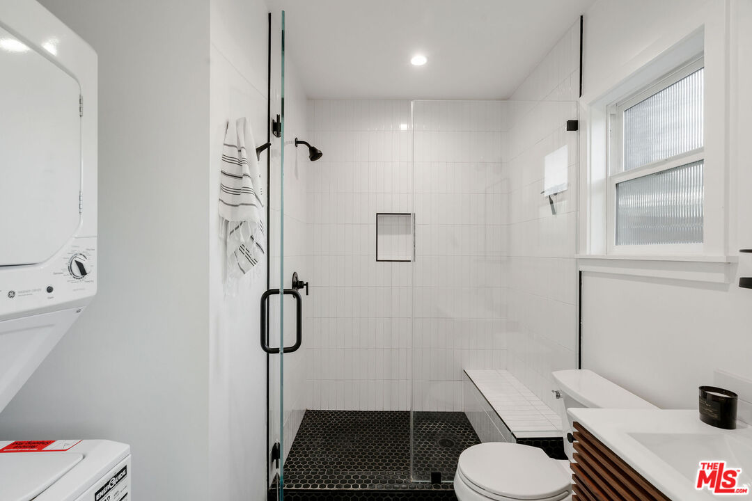 930 North Keystone Street Burbank, CA 91506 - Photo 25 of 29