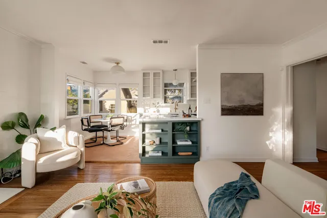 $1,300,000 | 930 North Keystone Street, Burbank, CA 91506