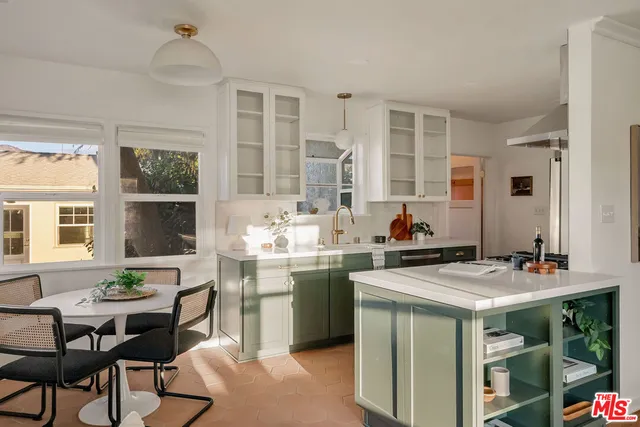 $1,300,000 | 930 North Keystone Street, Burbank, CA 91506