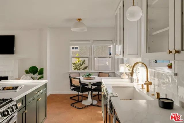 $1,300,000 | 930 North Keystone Street, Burbank, CA 91506