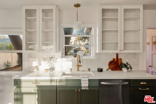 $1,300,000 | 930 North Keystone Street, Burbank, CA 91506