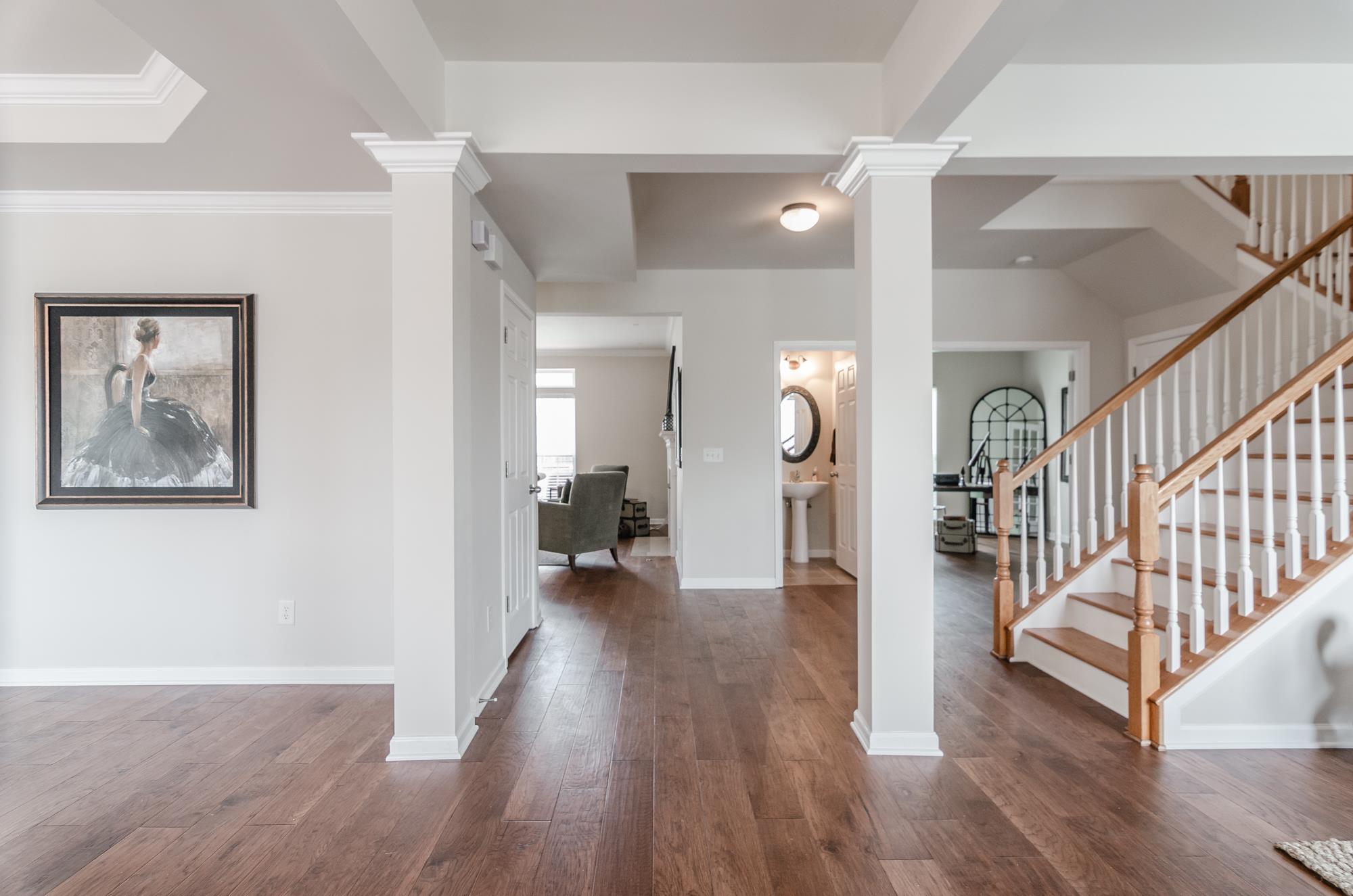 1008 Queens Place Spring Hill, TN 37174 - Photo 4 of 23 Gallery Image 4