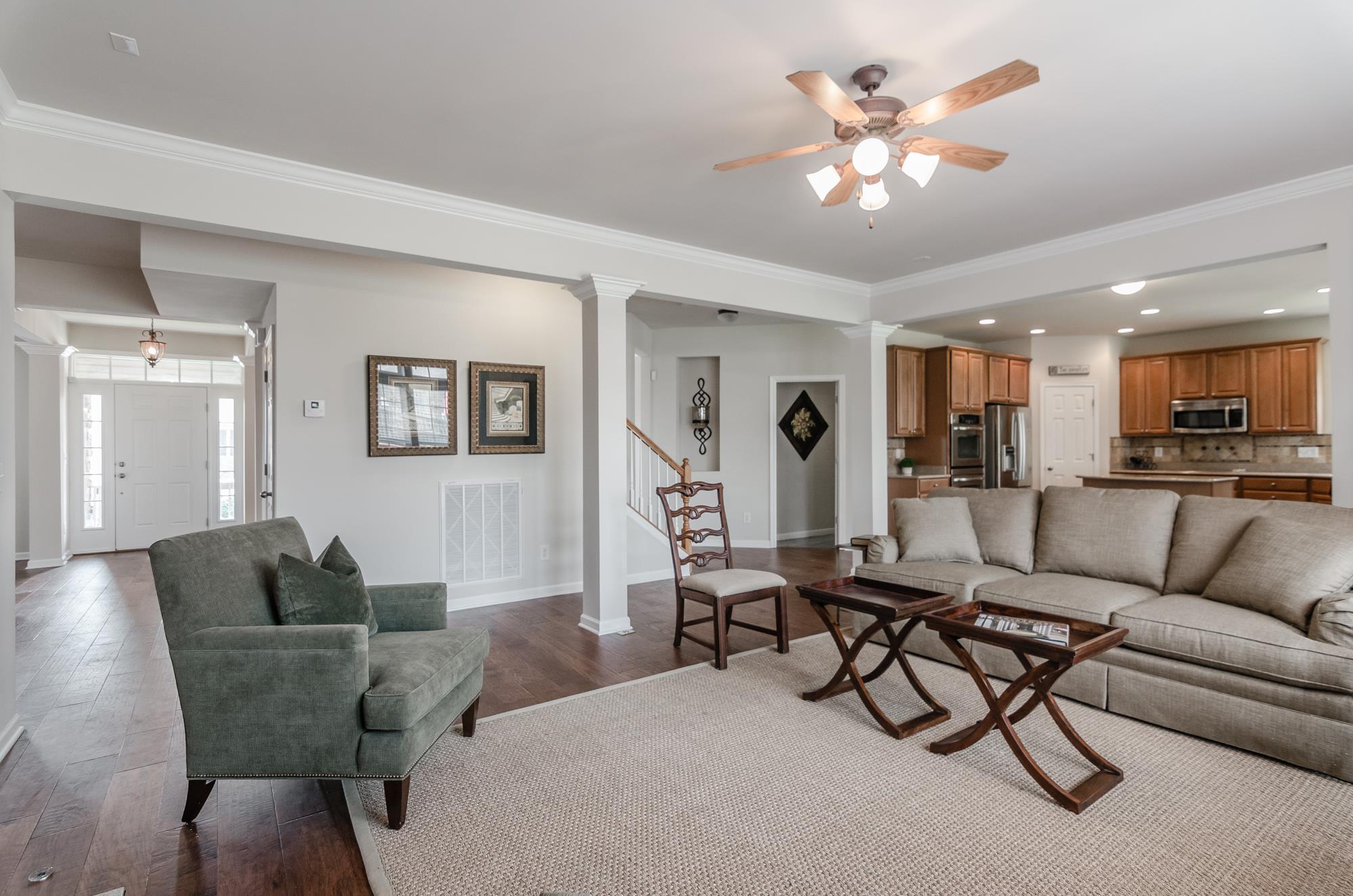 1008 Queens Place Spring Hill, TN 37174 - Photo 10 of 23 Gallery Image 10