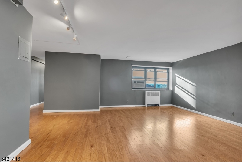 208 Anderson Street Hackensack, NJ 07601 - Photo 12 of 15