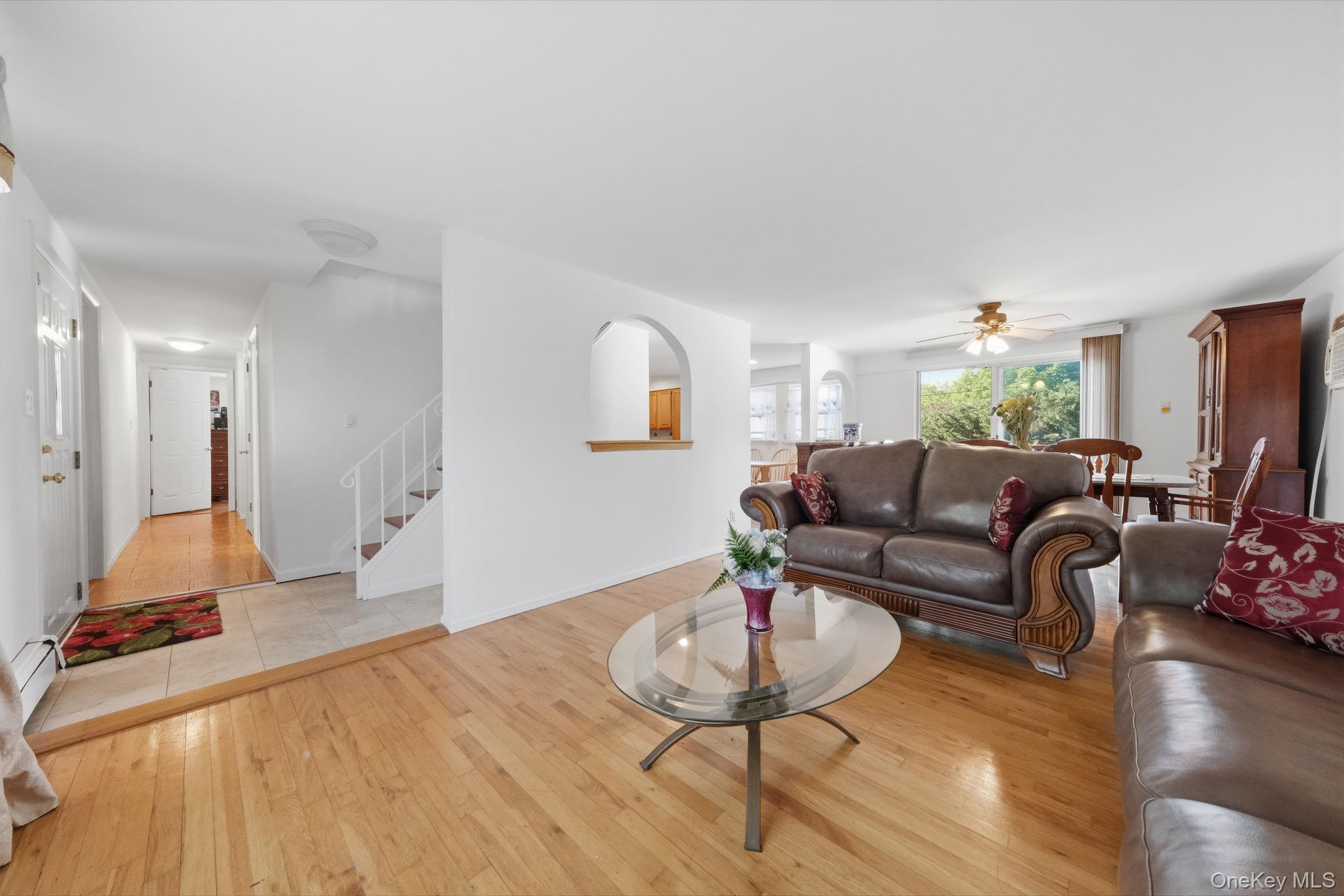 454 Hawkins Road Selden, NY 11784 - Photo 5 of 37