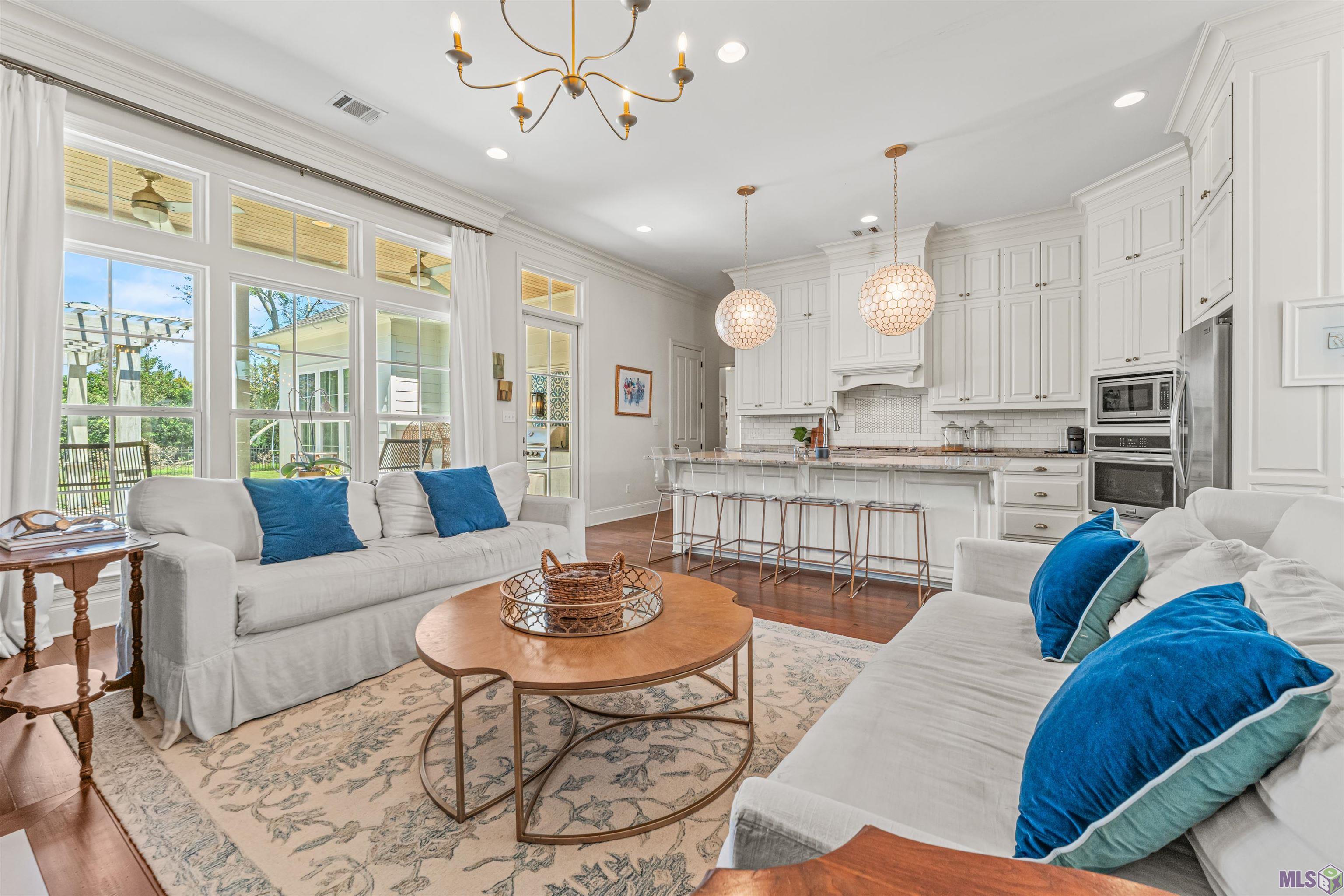 10933 Preservation Way Baton Rouge, LA 70810 - Photo 2 of 39 Gallery Image 2