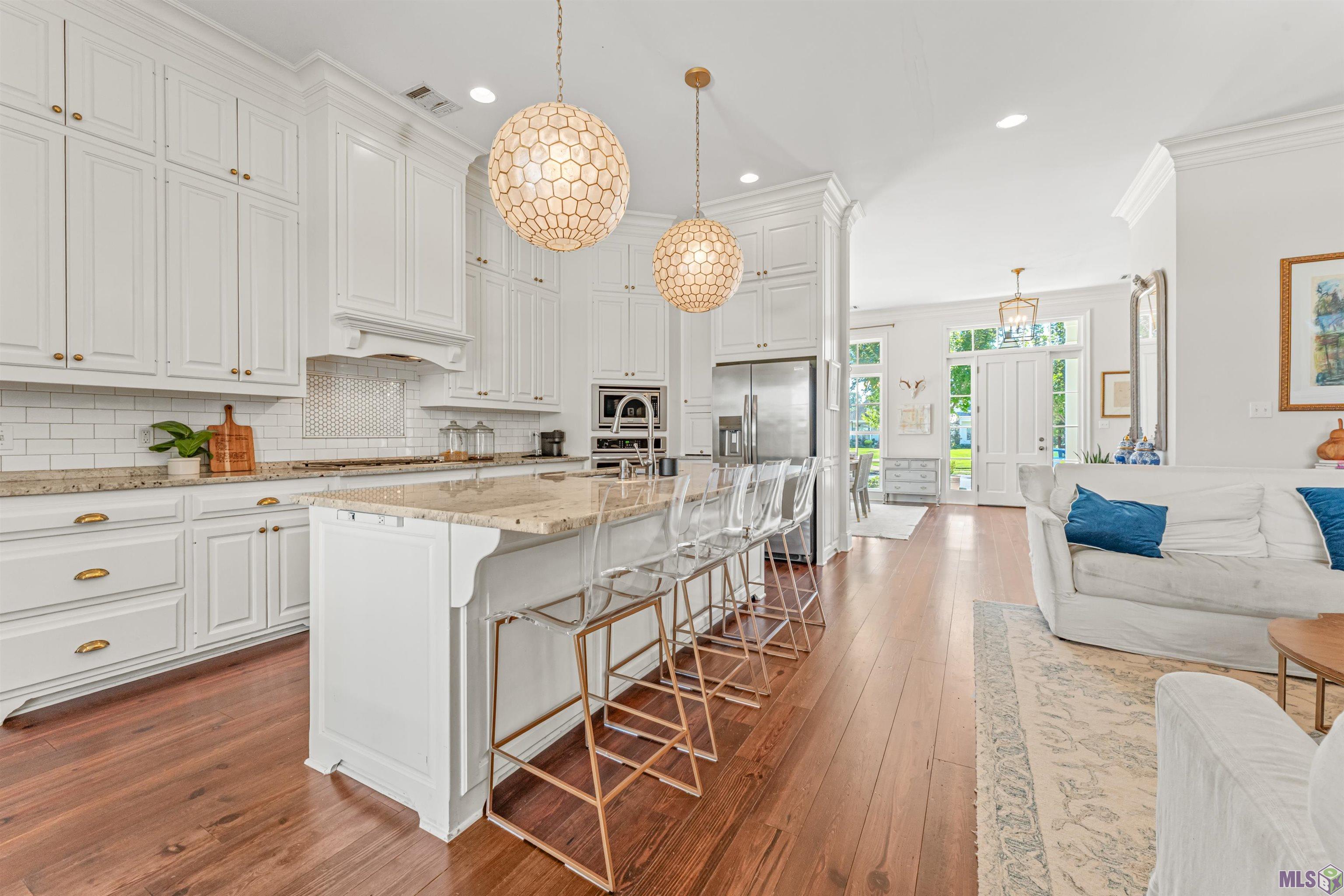 10933 Preservation Way Baton Rouge, LA 70810 - Photo 3 of 39 Gallery Image 3