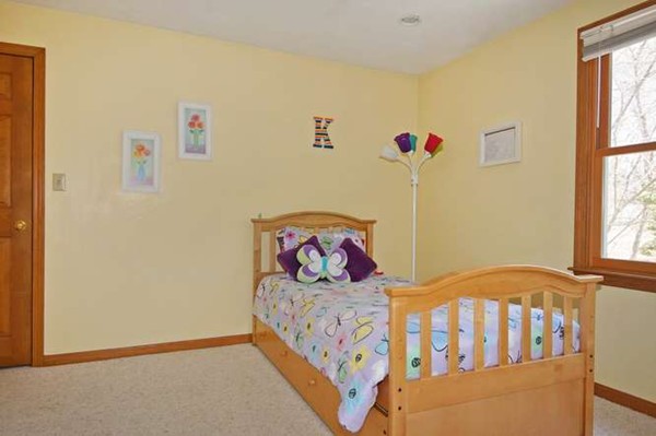 12 Bayberry Road Natick, MA 01760 - Photo 19 of 26 Gallery Image 19
