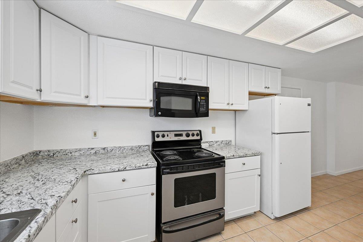 6830 Calvine Road Sacramento, CA 95823 - Photo 14 of 34