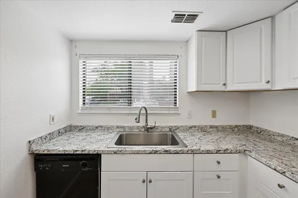 $319,950 | 6830 Calvine Road, Sacramento, CA 95823