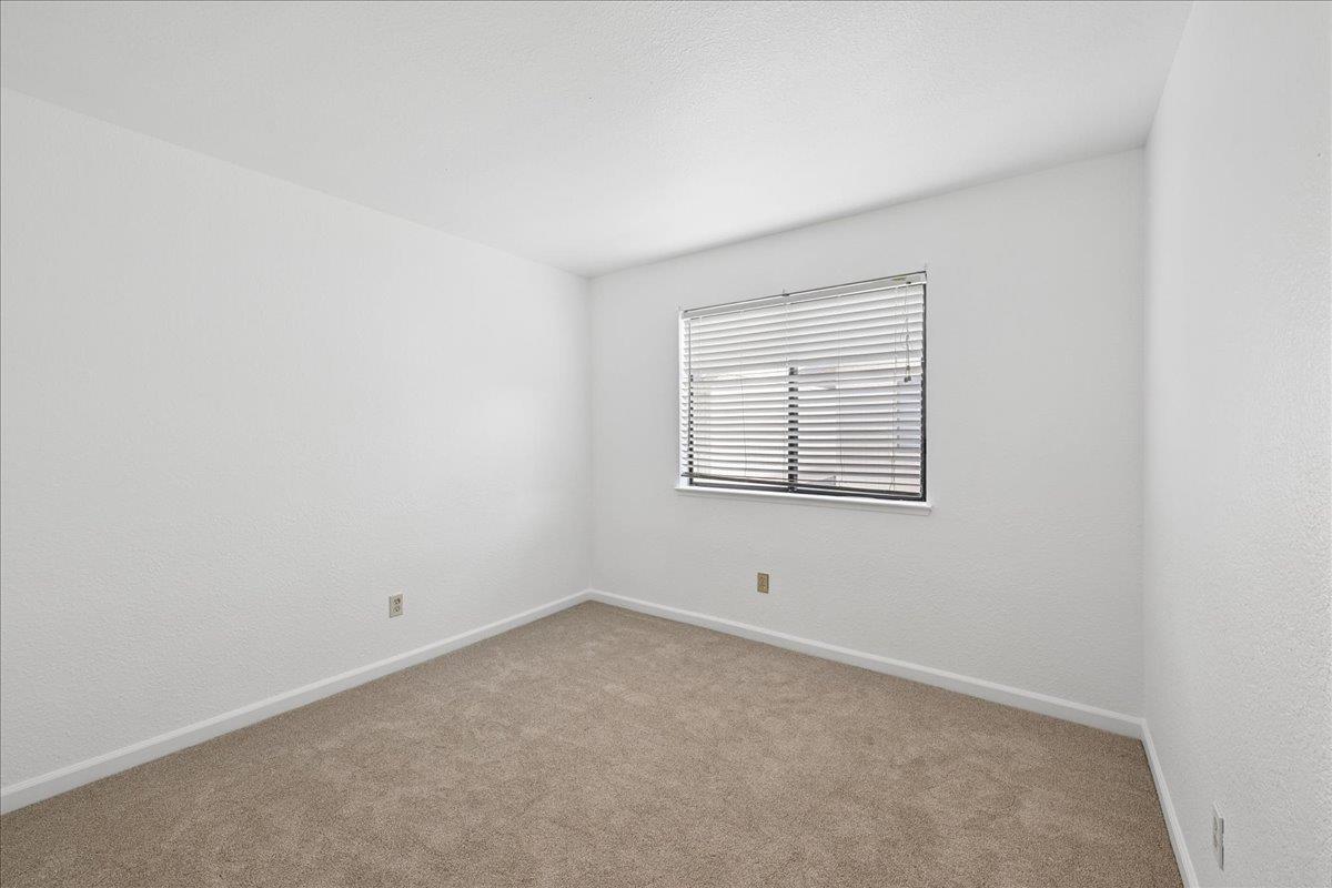 6830 Calvine Road Sacramento, CA 95823 - Photo 24 of 34