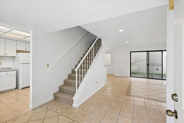 $319,950 | 6830 Calvine Road, Sacramento, CA 95823