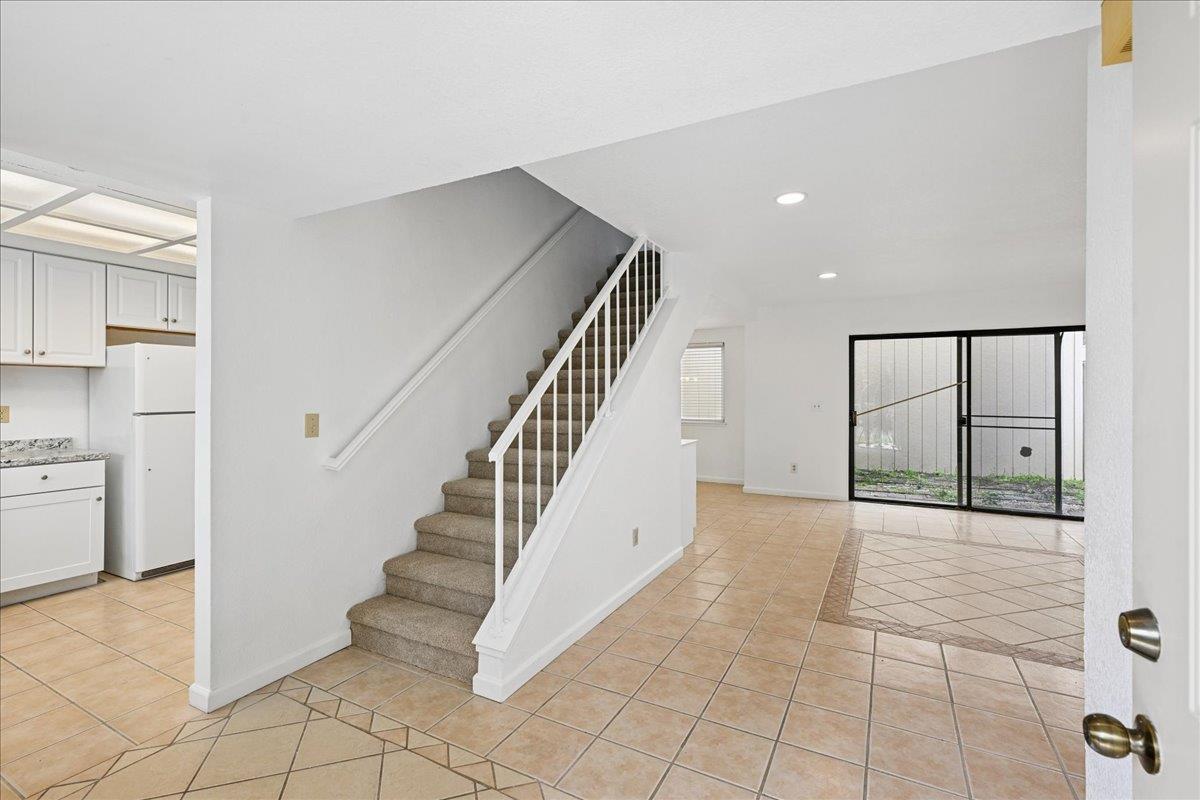 6830 Calvine Road Sacramento, CA 95823 - Photo 6 of 34