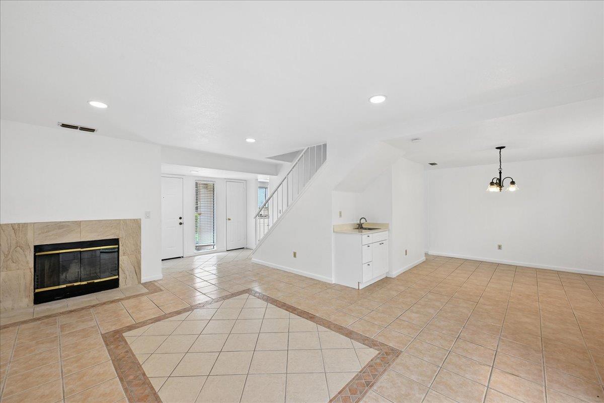 6830 Calvine Road Sacramento, CA 95823 - Photo 7 of 34