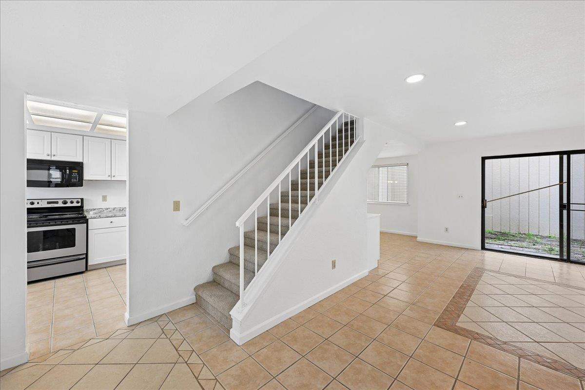 6830 Calvine Road Sacramento, CA 95823 - Photo 9 of 34