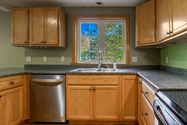 $489,000 | 60 Sequoia Lane, Waterboro, ME 04061