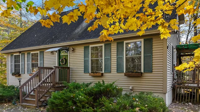 $489,000 | 60 Sequoia Lane, Waterboro, ME 04061