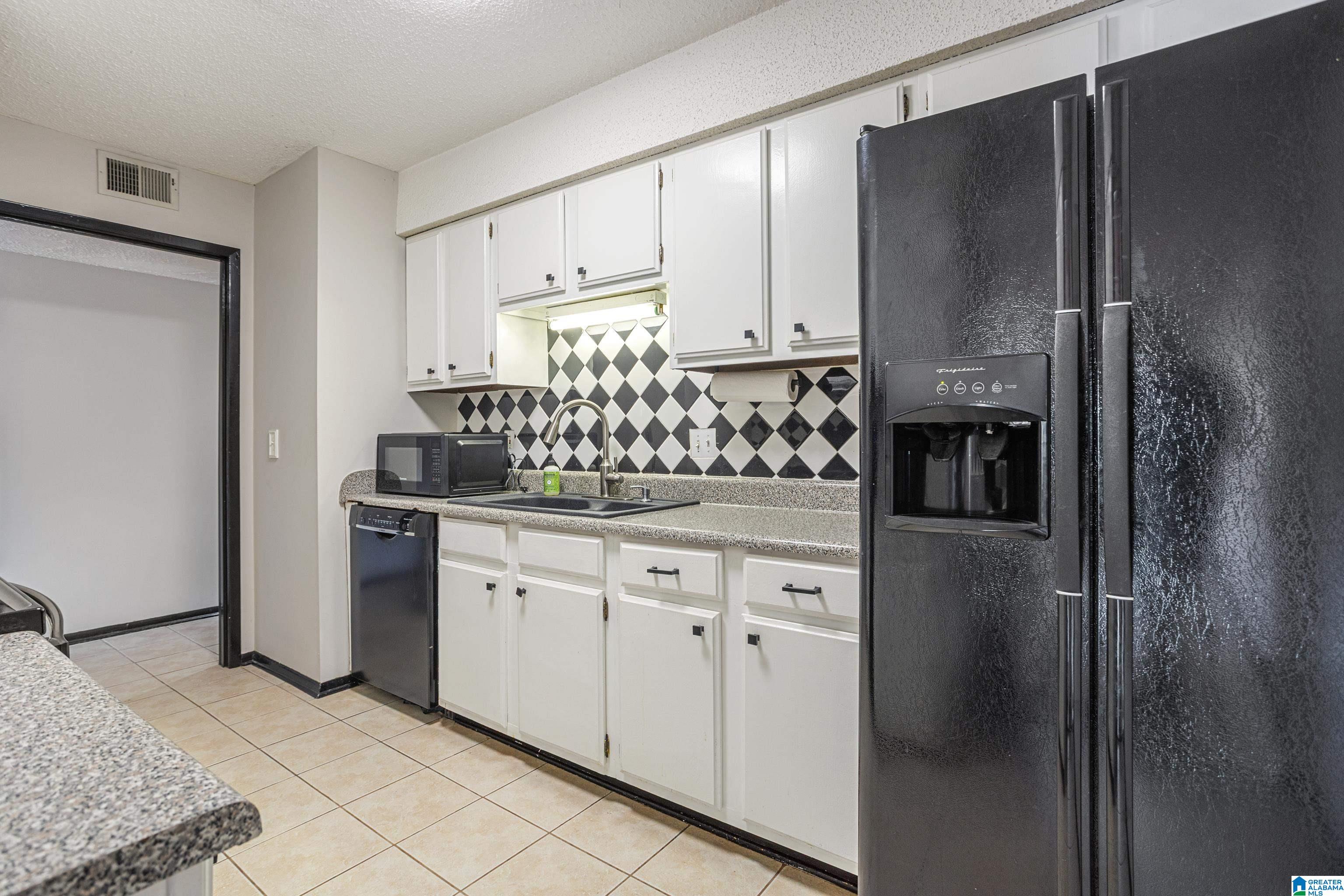 304 Running Brook Road, Unit 304 Hoover, AL 35226 - Photo 12 of 28 Gallery Image 12
